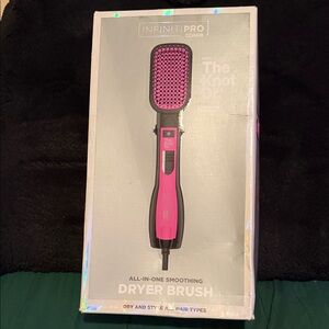 Conair InfinitiPRO Pink Dryer Brush